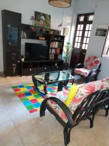 Maison charmante à Saint-Pierre avec parking et Wi-Fi. - Le Morne Rouge