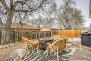 5 minutes to downtown and just minutes to military and hospitals - Broadmoor