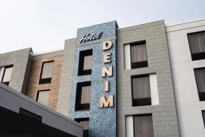 Hotel Denim - Burlington