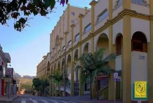 Saint James Palace Hotel - 博图卡图