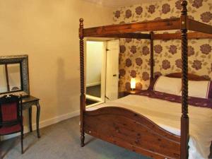 Hendre Aled Farmhouse