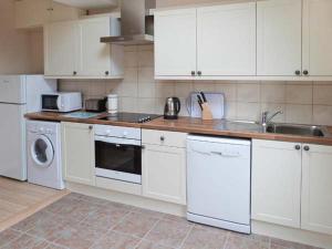 4 Helwith Bridge Cottages