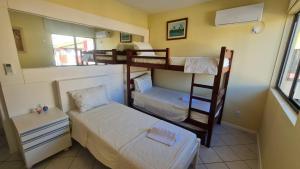 Lindo Ap Ingleses Norte 50m da praia