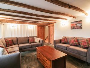 Lower West Curry Farmhouse