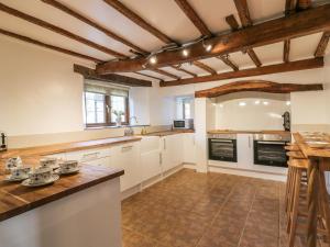 Lower West Curry Farmhouse