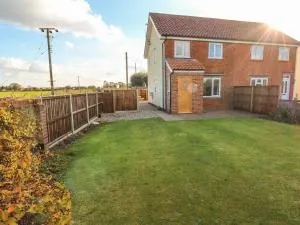 27 Whitegates - Clippesby