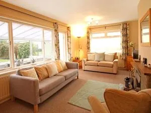 Mor Edrin - Llanystymdwy