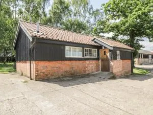 The Bull Pen - 埃耶