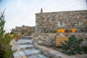 Anthoulas House