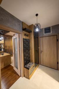 Apartments 28 Master Quart