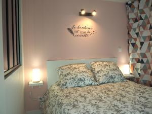 Appartements Le Richebourg - Charmant T2 Cosy, tout confort : photos des chambres