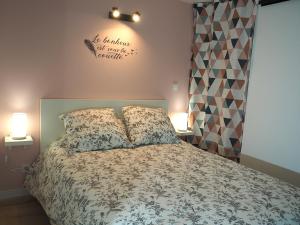 Appartements Le Richebourg - Charmant T2 Cosy, tout confort : photos des chambres