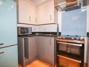 1 Old Talbot Cottages