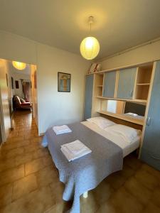 Appartements Verginaccia - Appartement 4 couchages pour des vacances en bord de Mer : photos des chambres