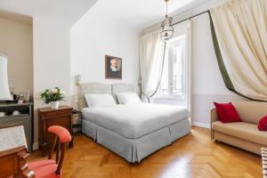 Deluxe Double or Twin Room room in Relais Donna Lucrezia