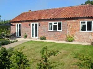 Moat Farm Cottage - Saxthorpe