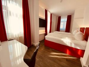 Standard Double Room room in DORMERO Hotel Dresden City