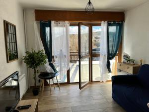 Appartements Superbe terrasse, renove, WIFI : photos des chambres