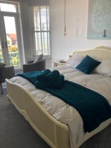 Lazy Waves Boutique B&B