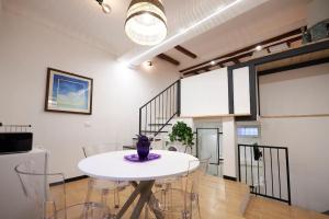 LOFT PORTICI in Bologna city