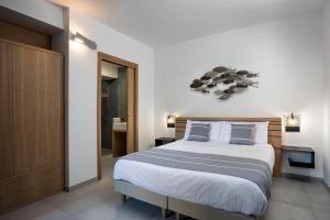 The Square Cannigione img4