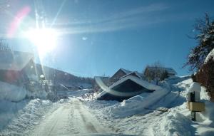 Chalets Chalet de 2 chambres avec vue sur le lac jardin amenage et wifi a La Thuile : photos des chambres