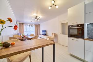 Premium center apartment in Grand Karavel