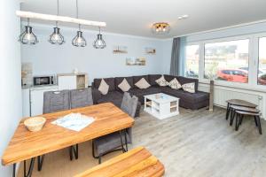 Two-Bedroom Apartment room in Haus Mühlentrift Döse