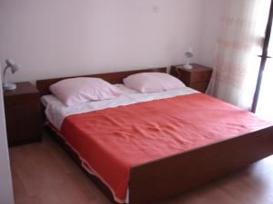 Apartments Vjera