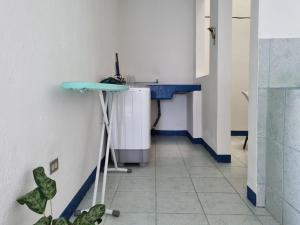 Entire Cozy apartment for you, 5 min SJO Airport