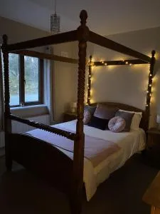 Secluded hilltop hideaway! - Knappagh