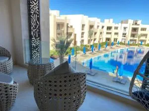 MCJ Luxury 2 Bedrooms Apartment - El Gouna