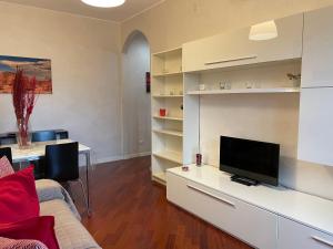 Adriano Metro & Comfort Suites - Affitti Brevi Italia