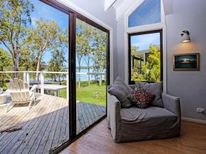 Home by The Cove - Ubytování bez kategorie ve městě Soldiers Point