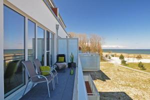 Duenenpark-Heiligenhafen-Haus-Duenengras-Wohnung-Meeresrauschen-im-Duenengras-Nr-13b