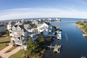 Spy Dog 837 - Buxton