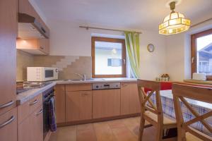 "Haus 60" Cavagan Heather