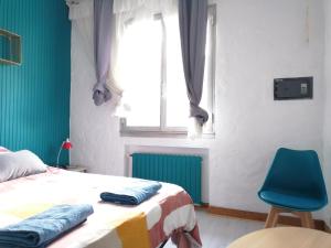 Appartements Studio tout equipe 30 min de Paris, 3' Evry, 10' Orly : photos des chambres