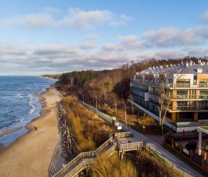 Ustronie Apartments z widokiem na morze 20 m do plaży