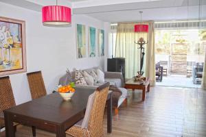 Casa moderna a 8 minutos de la playa Arenal