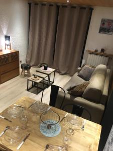 Appartements Les Deux Alpes, Le Lauvitel, appartement cosy, pied des pistes, 2 adultes 2 enfants : photos des chambres