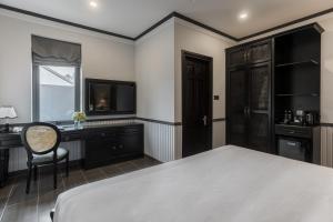 Phòng Cao Cấp Cho Hai Người (Superior Double Room)