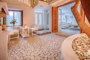 Luxury Living Nisos Vs Rhodes town