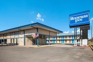 Rodeway Inn - Cecil