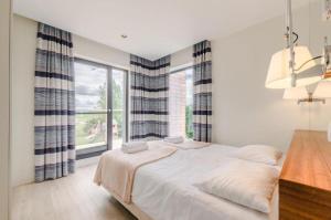 Two-Bedroom Apartment with Terrace room in Marina Nawigator