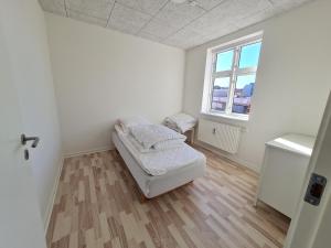 (025) Østergade 87 a. Ground Floor