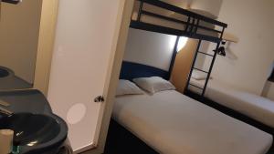 Hotels Kyriad Direct Montauban Centre : photos des chambres