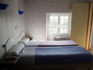 Hotels Hotel Saint Jean : photos des chambres