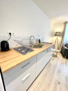 Appartements T2 refait a neuf Hyper Cosy - A 50m des plages : photos des chambres