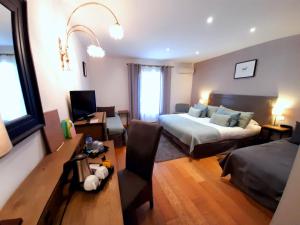 Hotels Le Fabian des Baux : photos des chambres